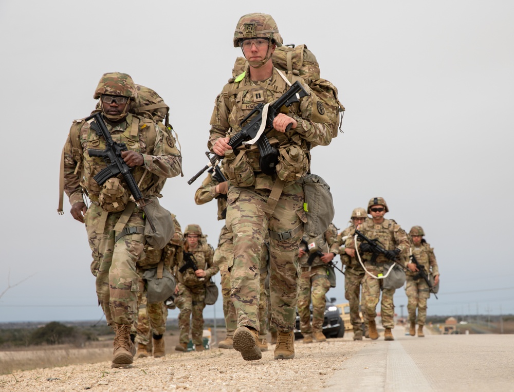 Soldiers with the Medical Readiness Battalion compete for a chance to go to the Medical Readiness Command, West: Best Leader Competition.