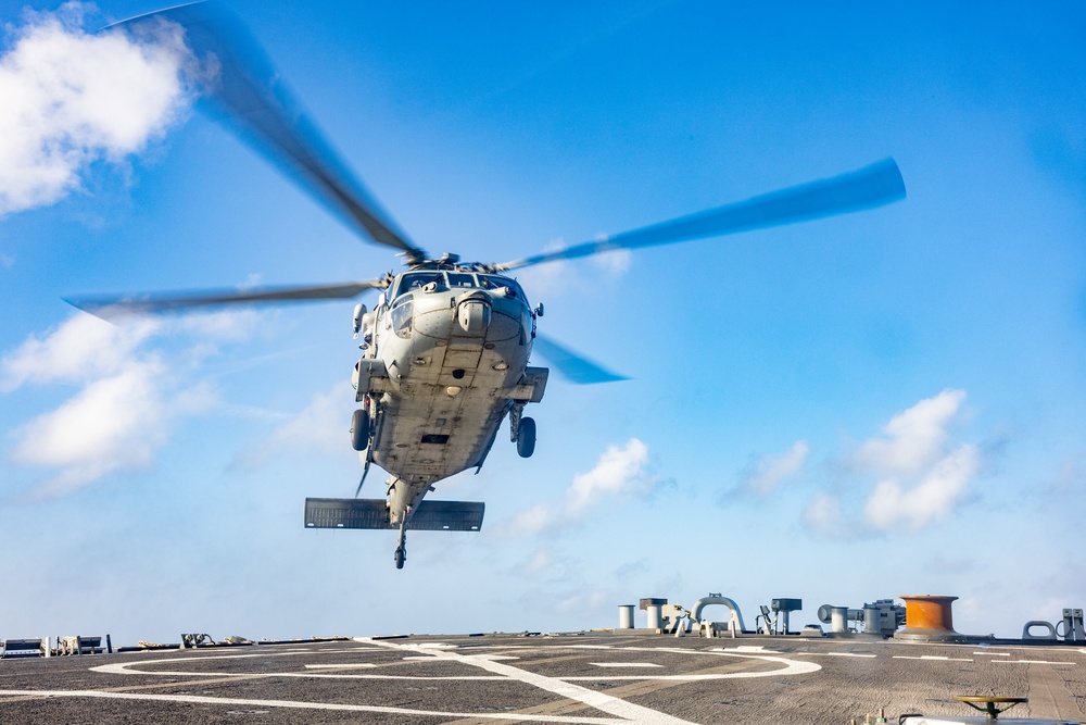 USS Higgins (DDG 76) Flight Operations