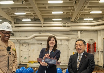Committee of Foreign Affairs and Defense (House of Councillors, The National Diet of Japan)’s visit onboard USS New Orleans (LPD 18)