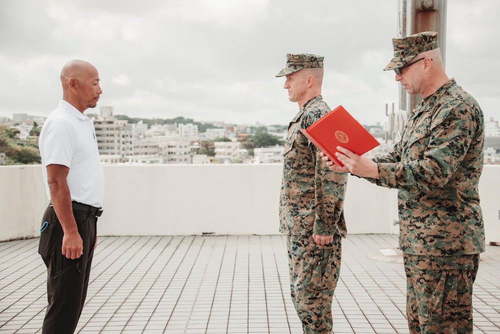 President, founder of Okinawa Lifesaving Association, Japan Water Patrol receives award from MCIPAC commanding general