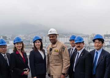 Committee of Foreign Affairs and Defense (House of Councillors, The National Diet of Japan)’s visit onboard USS New Orleans (LPD 18)