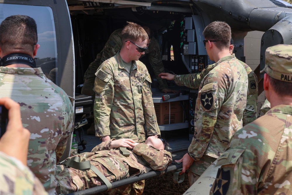 DVIDS - Images - 16th CAB Medical Evacuation (MEDEVAC) training with 2 ...