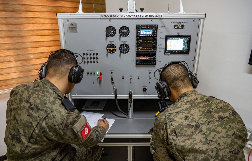 Tunisian Air Force showcase education, training opportunities during African Air Chiefs Symposium