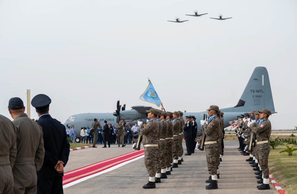 Tunisian Air Force showcase education, training opportunities during African Air Chiefs Symposium