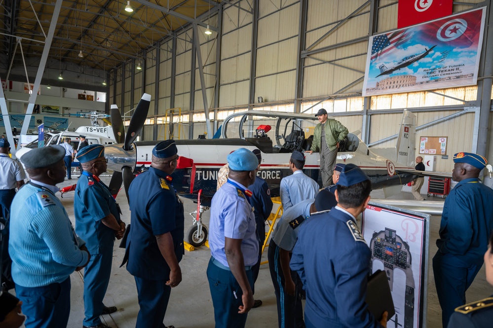 Tunisian Air Force showcase education, training opportunities during African Air Chiefs Symposium