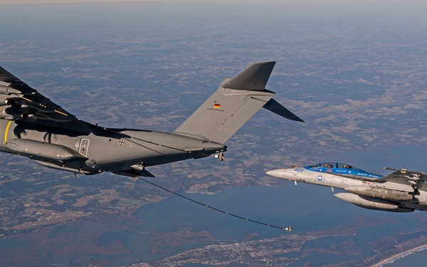 F/A-18F Aerial Refueling Testing with GAF A400M