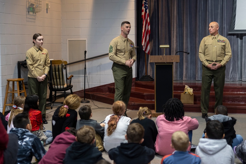 Headquarters and Service Battalion, 2nd MLG Participates in Reading Across America