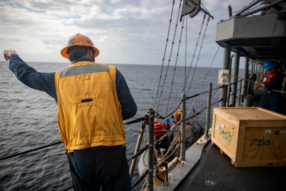 USS Philippine Sea Conducts a Mine Exercise in the Red Sea