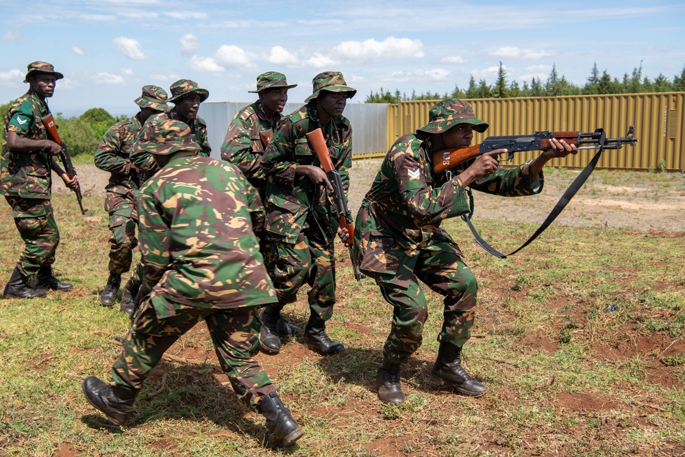 DVIDS - Images - Tanzania People’s Defence Force soldiers conduct urban ...