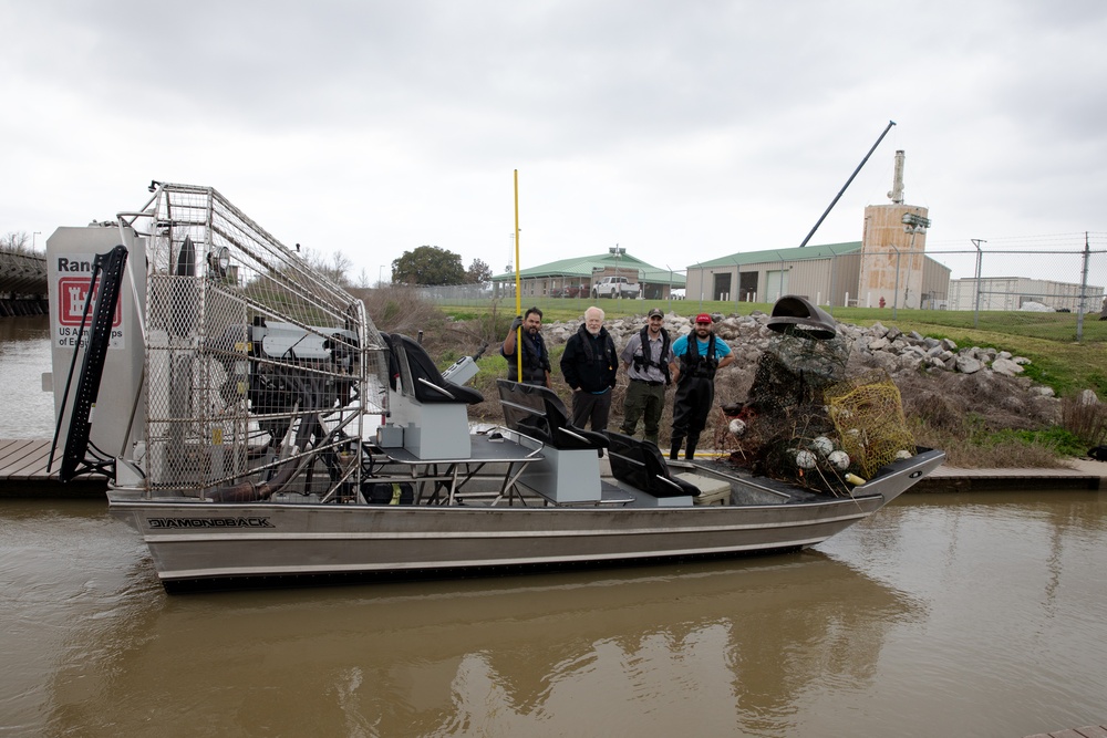 Wallisville Park staff cleans up abandoned crab traps