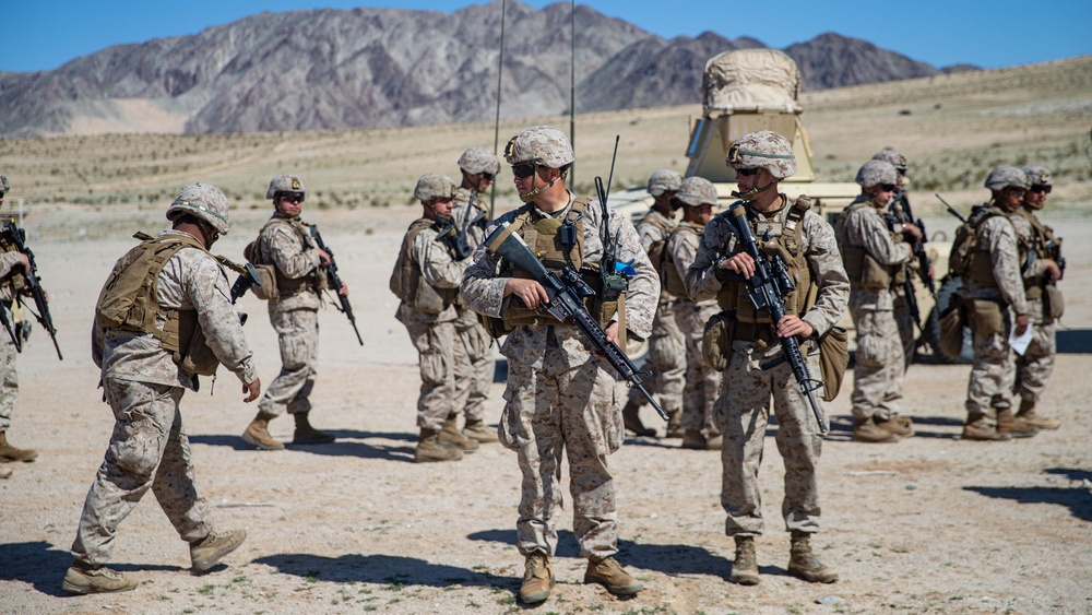 DVIDS - Images - Combat Logistics Battalion 2 conducts a live fire ...