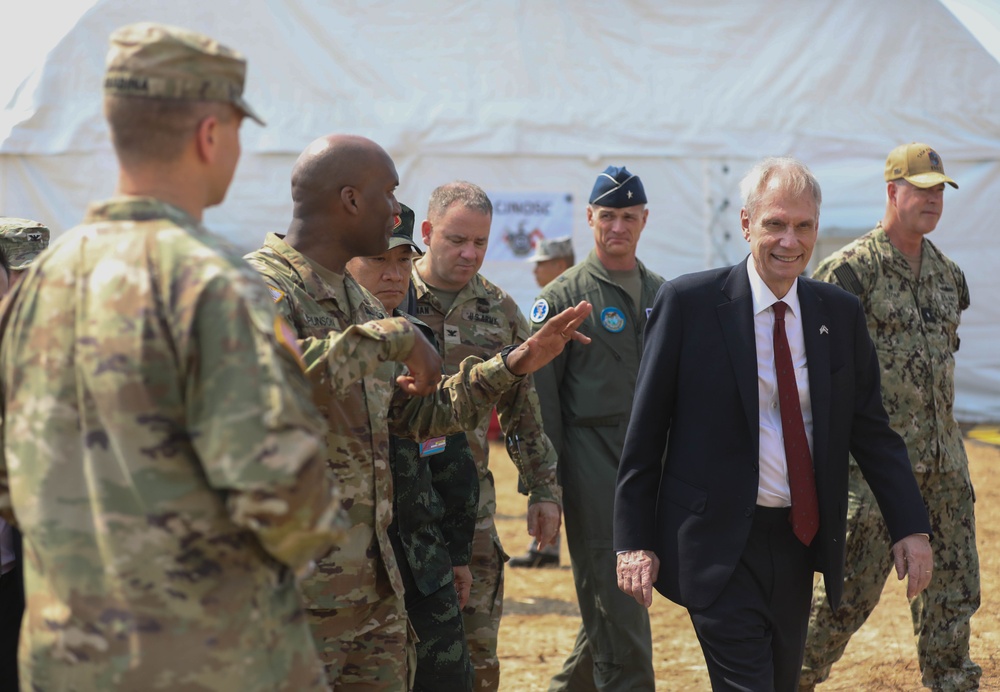 Cobra Gold leadership visits operational sights