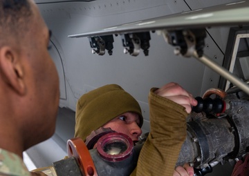 8th FW refuelers showcase Wolf Pack 5th generation integration capabilities