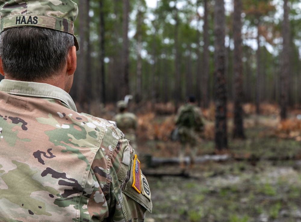 DVIDS Images Florida National Guard Soldiers Compete In The Best   1000w Q95 