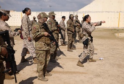 U.S. Marines, Jordanian Soldiers Conduct All-Female Marksmanship SMEE [Image 12 of 13]