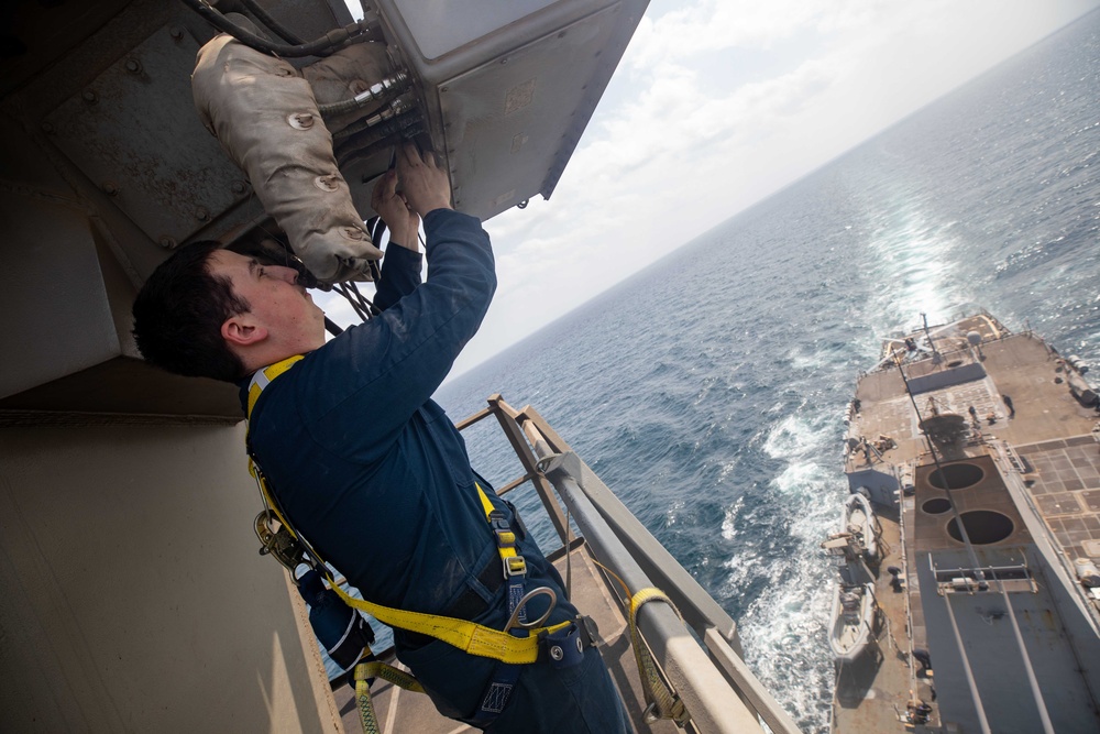 USS Gravely (DDG 107) Conducts Ship Preservation in the Red Sea