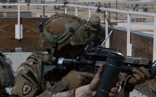 U.S. Soldiers conduct urban warfare experimentation during PC-C4