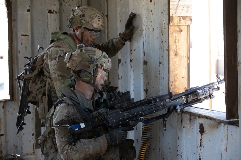 82nd Airborne Division Paratroopers Support Experimentation during Project Convergence Capstone 4