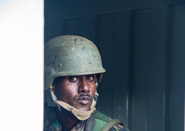 Justified Accord participants conduct urban operations course