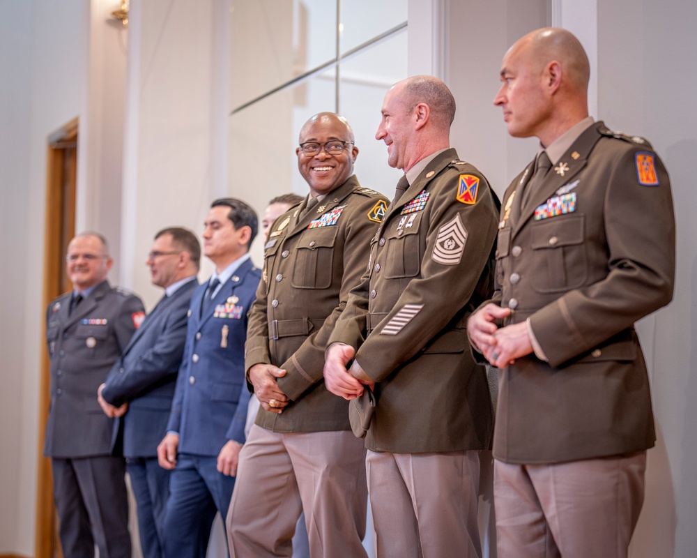 10th AAMDC command sergeant major attends Poland's LOA signing for IBCS