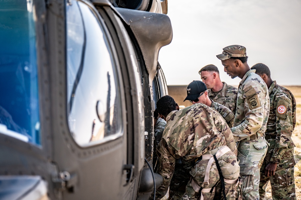 82nd CAB Rappel Master