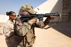 U.S. Marines, Jordanian Soldiers Conduct All-Female Marksmanship SMEE [Image 6 of 10]