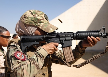 U.S. Marines, Jordanian Soldiers Conduct All-Female Marksmanship SMEE