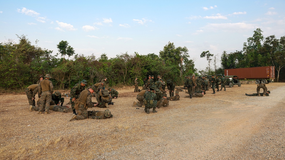 U.S. Marines Teach TCCC Procedures to Royal Thai Marines