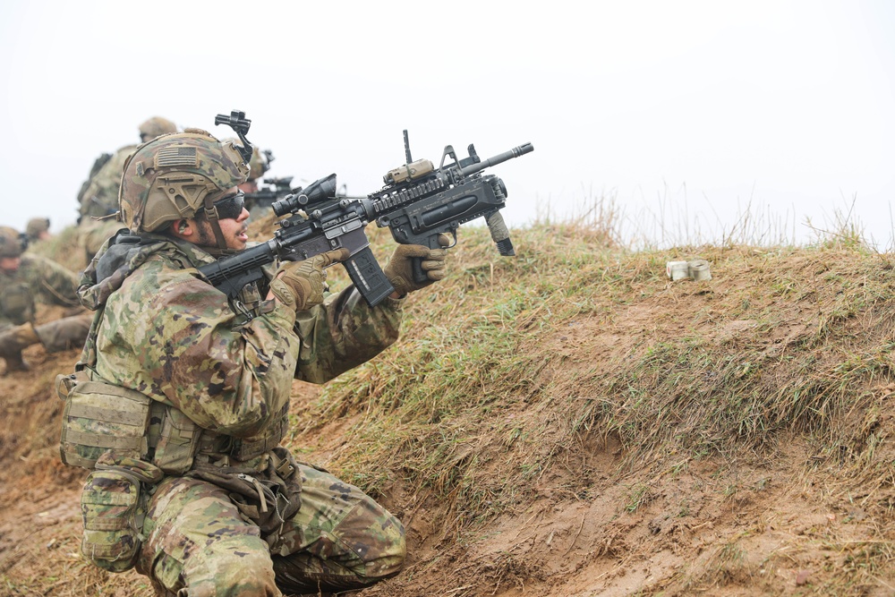 2nd Bn., 69th AR performs live-fire exercise