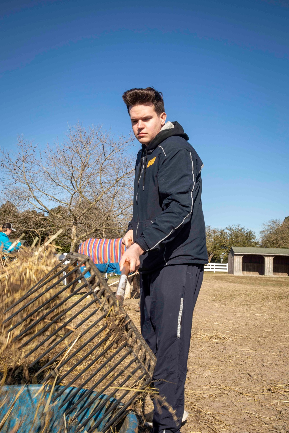 USS George H.W. Bush (CVN 77) Sailors Volunteer in Community