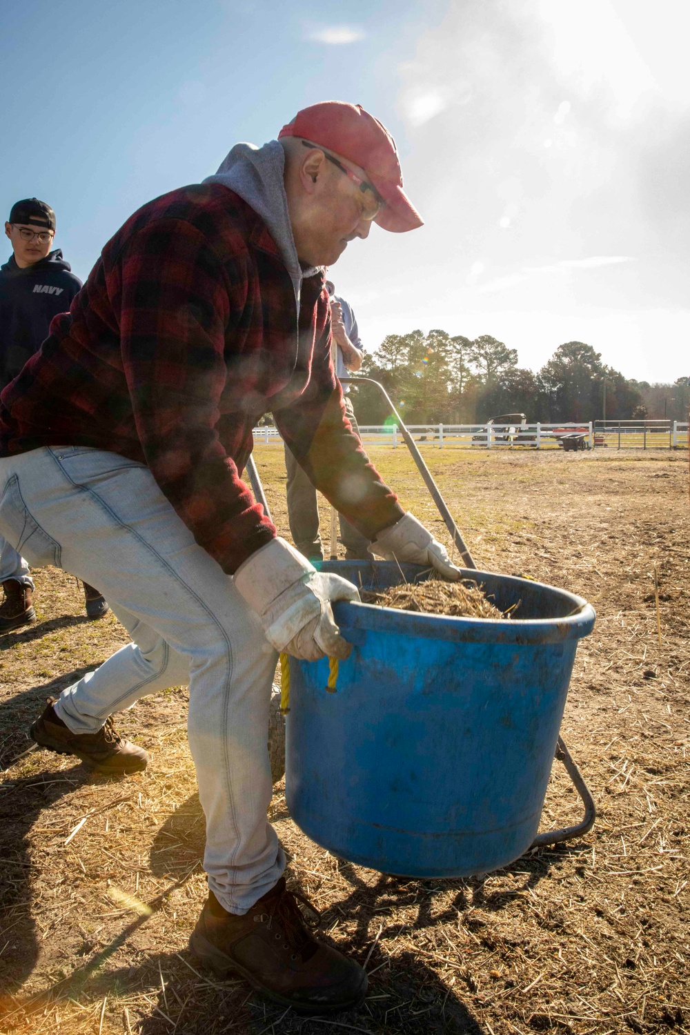 USS George H.W. Bush (CVN 77) Sailors Volunteer in Community