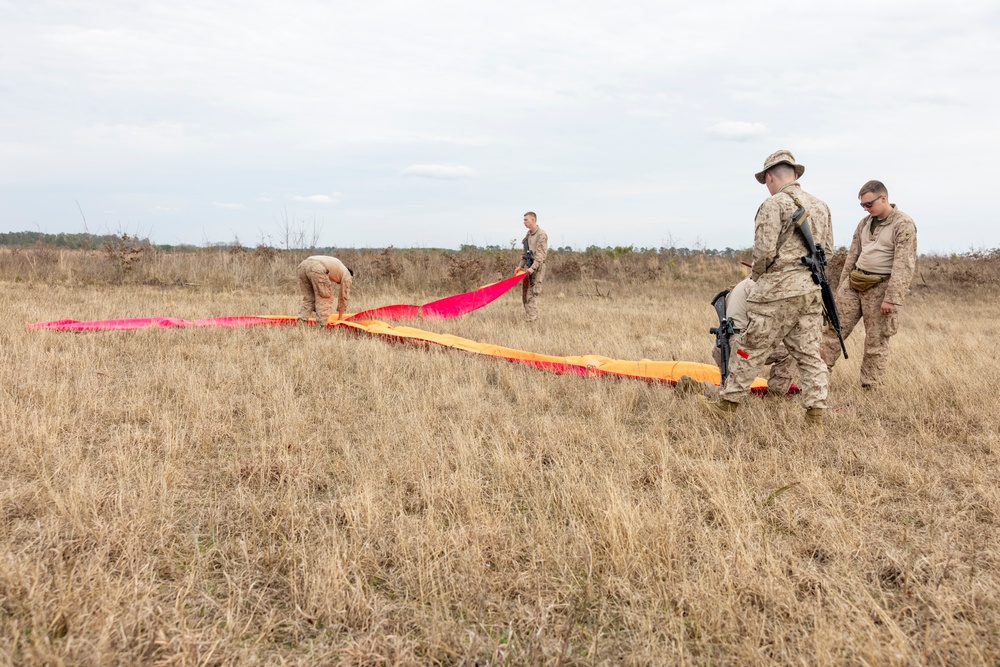 2nd Distribution Support Battalion Conducts Air Delivery Training