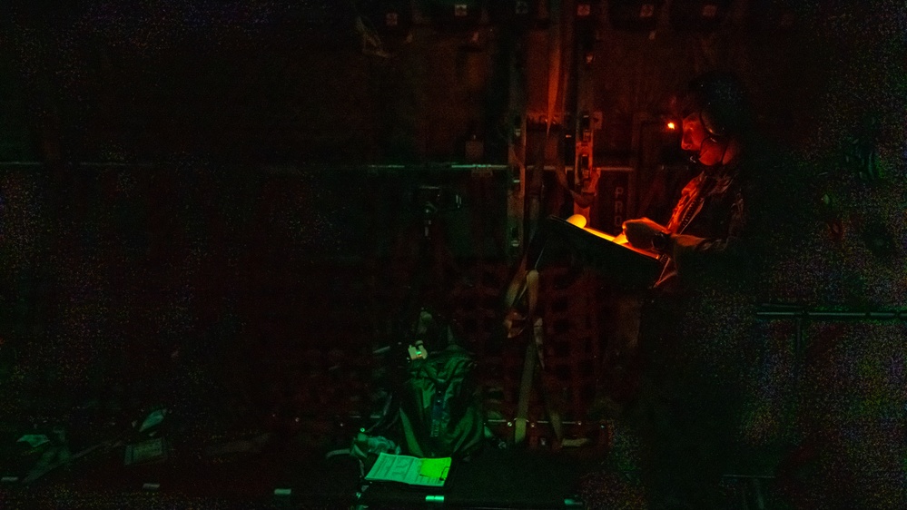 Aeromedical evacuation squadron trains on Marine Corps KC-130J Hercules