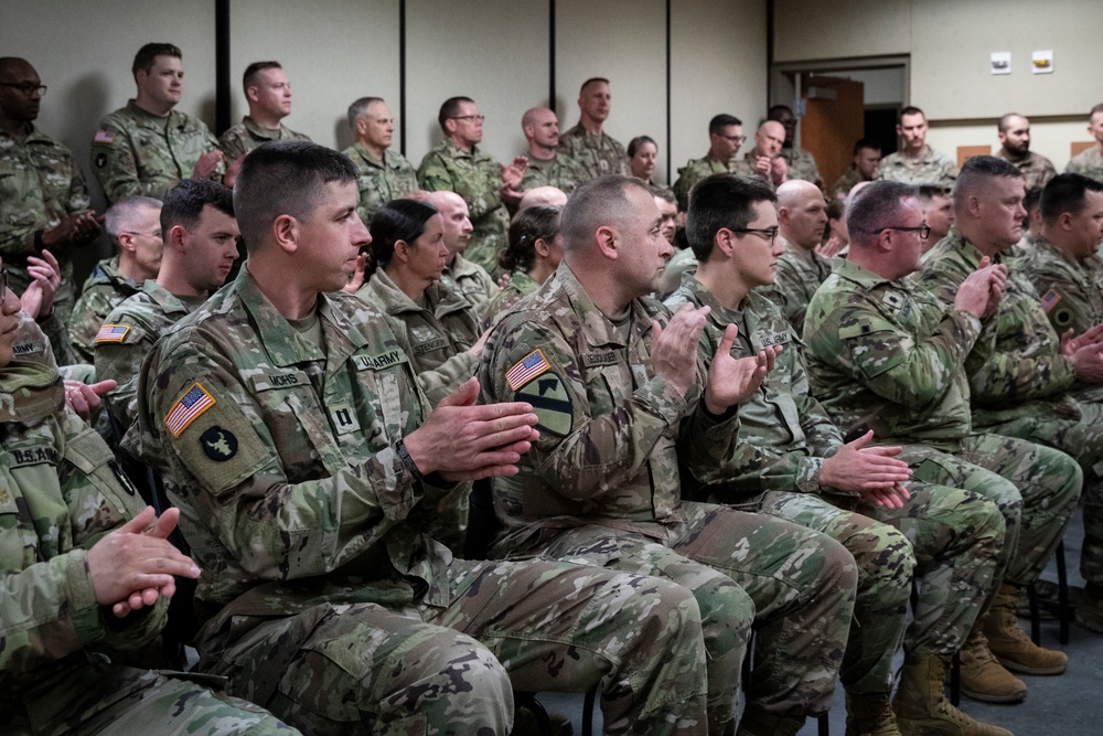 Minnesota National Guard and the &quot;Red Bulls&quot; celebrate newest lieutenant colonel