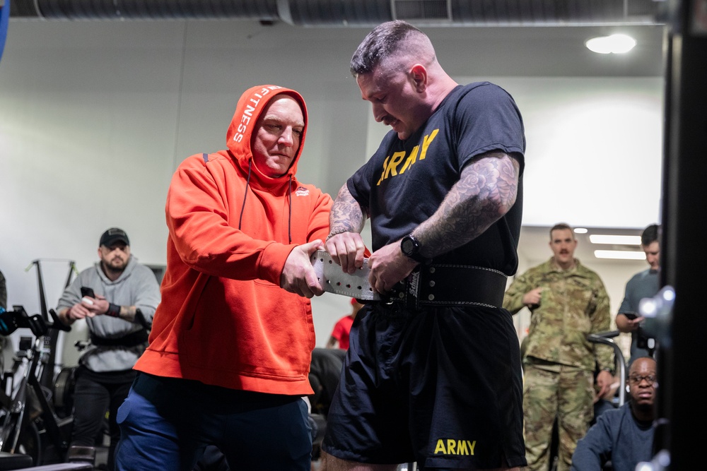 Chappy's lifting club squat competition