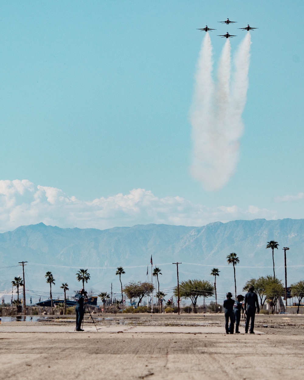 Thunderbirds wrap up winter training at NAF El Centro