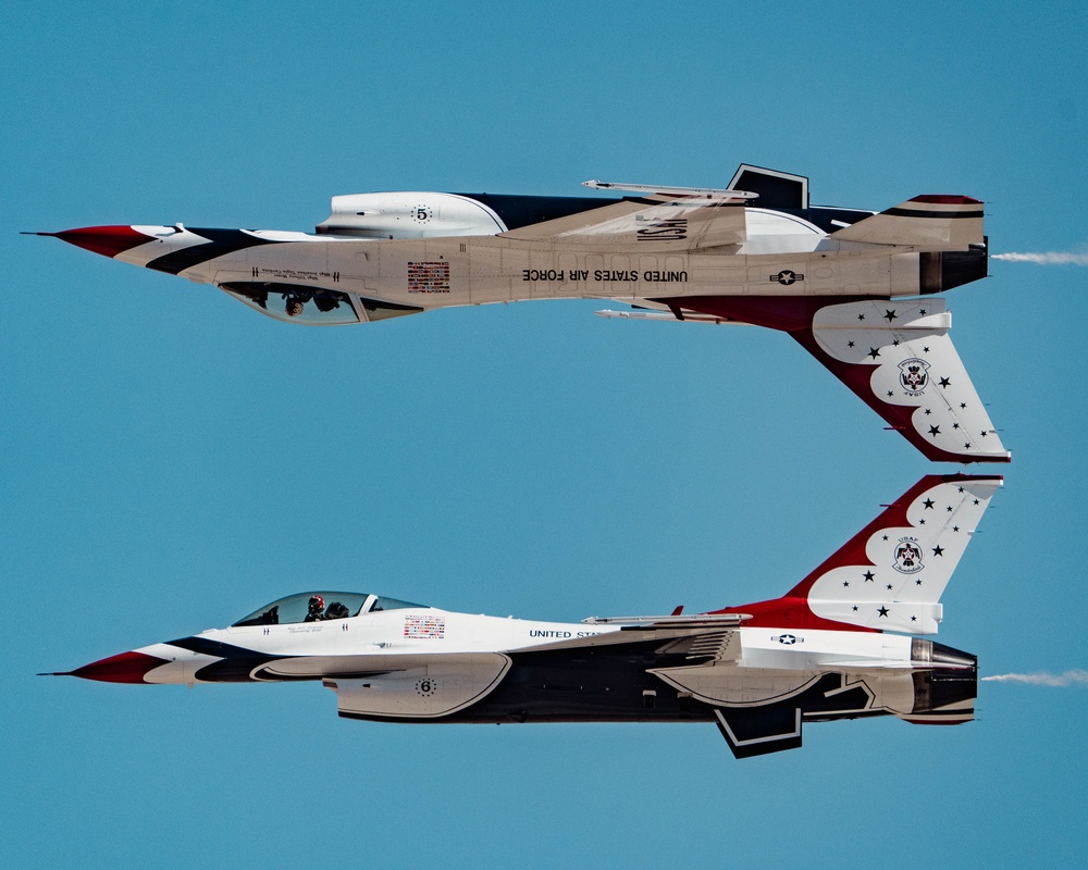 Thunderbirds wrap up winter training at NAF El Centro