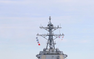 USS McCampbell Returns to Yokosuka to Commander, Destroyer Squadron 15