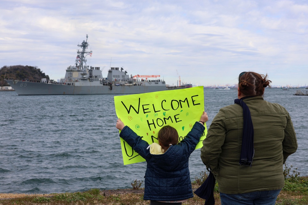 USS McCampbell Returns to Yokosuka to Commander, Destroyer Squadron 15