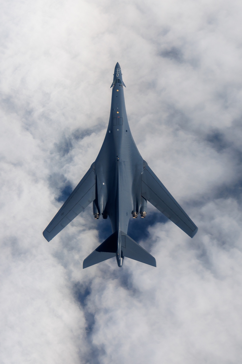 B-1B Lancer takes to the skies