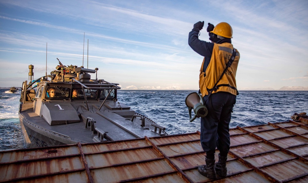 USS Gunston Hall conducts small boat operations with Le Bataillon de Fusiliers Marins (BFM) Détroyat and Swedish and Finnish Marines during Steadfast Defender 24