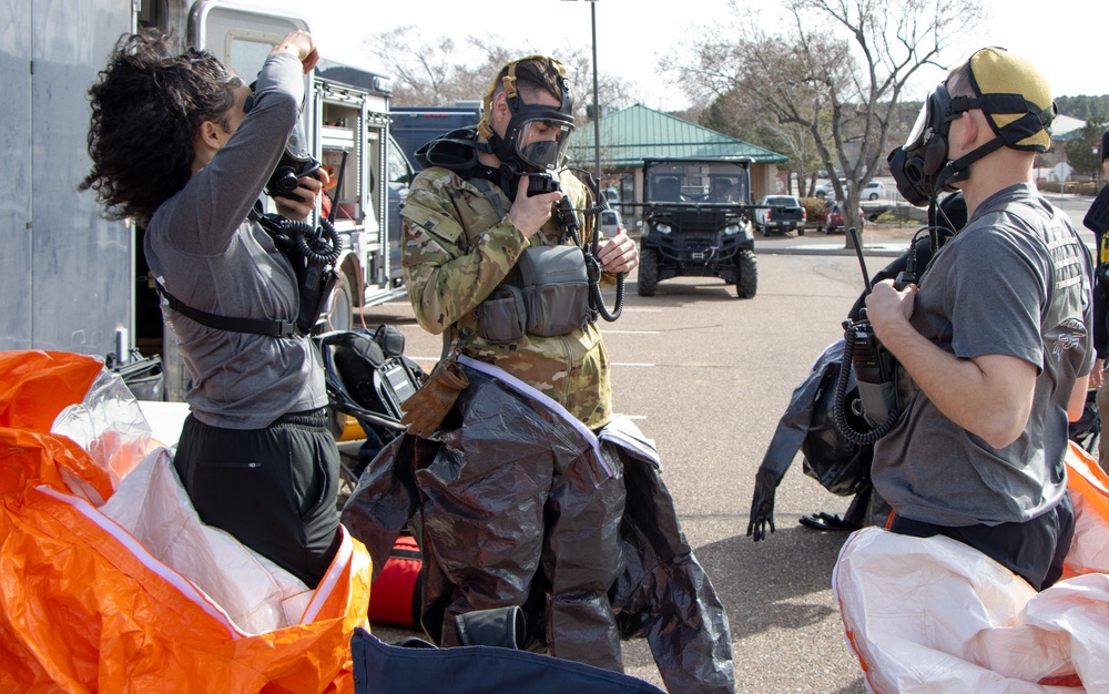 Headline Arizona and New Mexico Civil Support Teams train with civil agencies