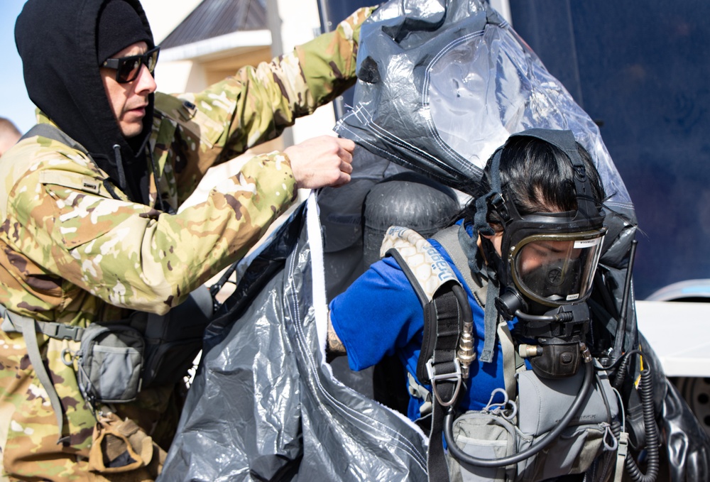 Arizona and New Mexico Civil Support Teams train with civil agencies