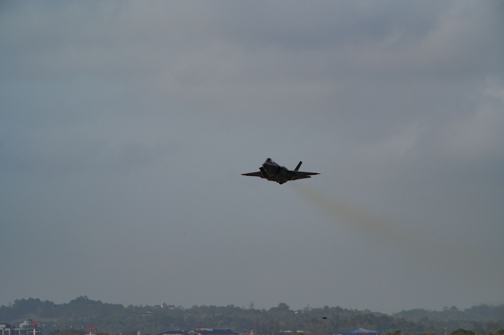 Partners make history: First U.S. fifth-generation fighters touch down in Brunei