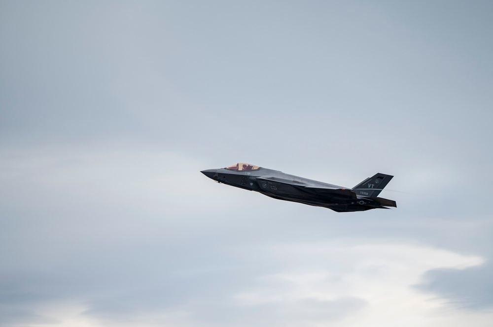 VTANG F-35s Soar During Training Weekend