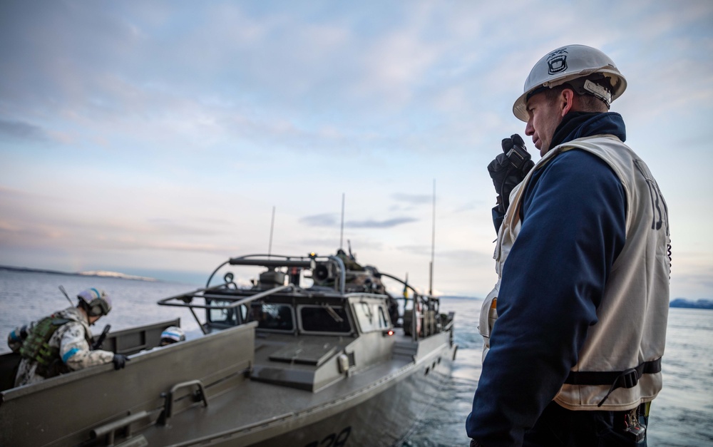 USS Gunston Hall conducts small boat operations with Le Bataillon de Fusiliers Marins (BFM) Détroyat and Swedish and Finnish Marines during Steadfast Defender 24