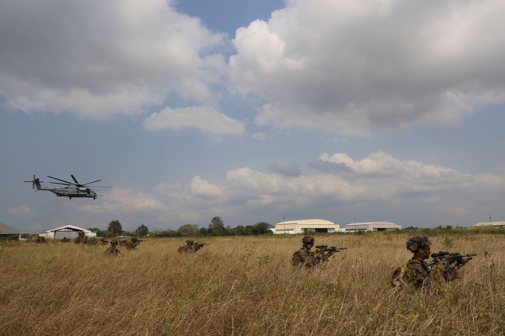 BLT 1/5 Conduct Airfield Seizure during Cobra Gold