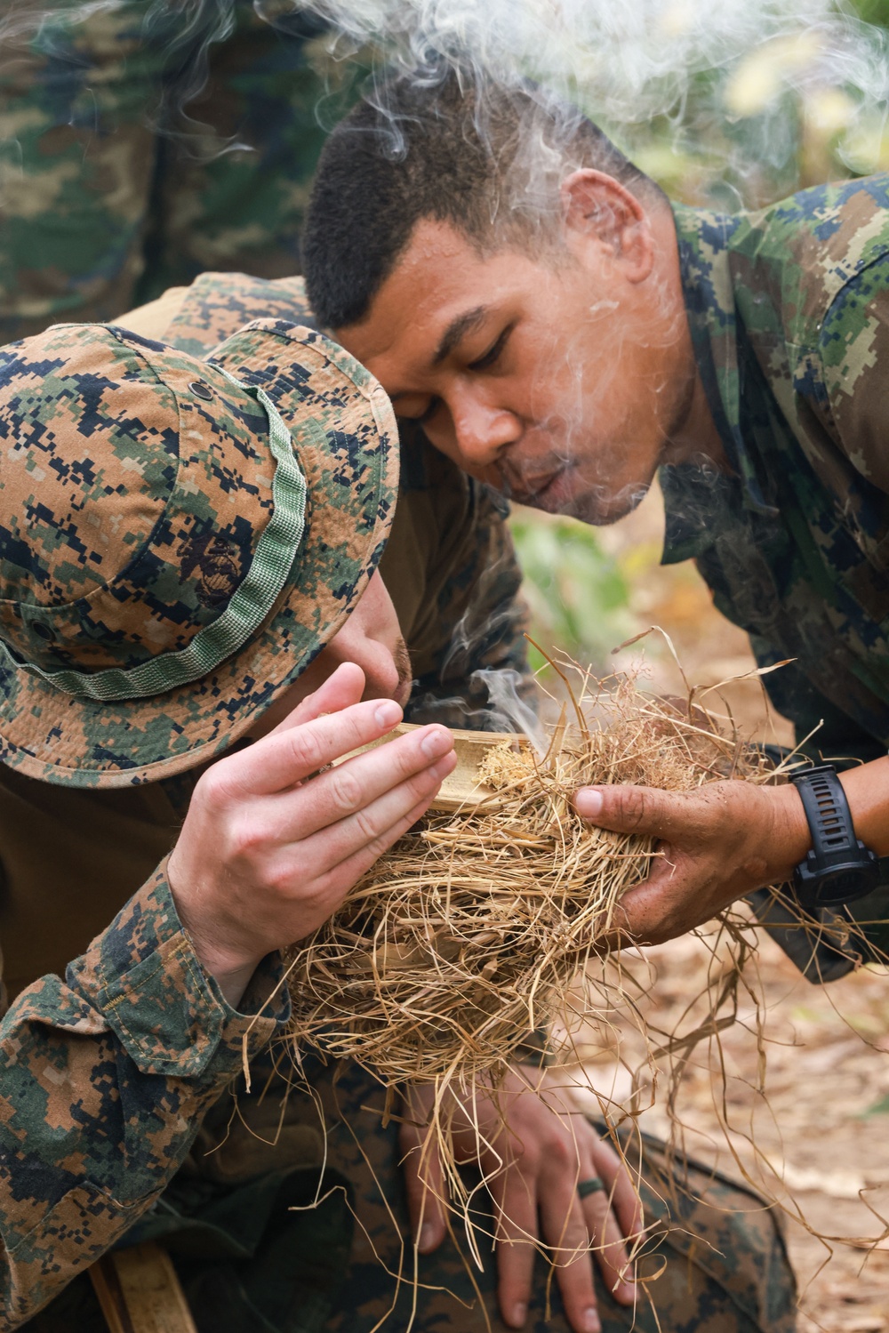 Royal Thai Marines Teach 15th MEU Marines About Jungle Survival