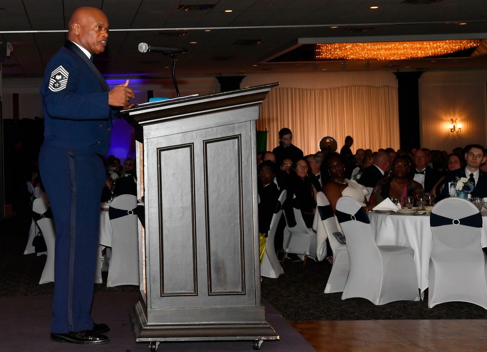 SEA Whitehead visits 127th Wing