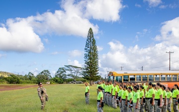 1-487 Fires Up for Hawaii Youth Challenge